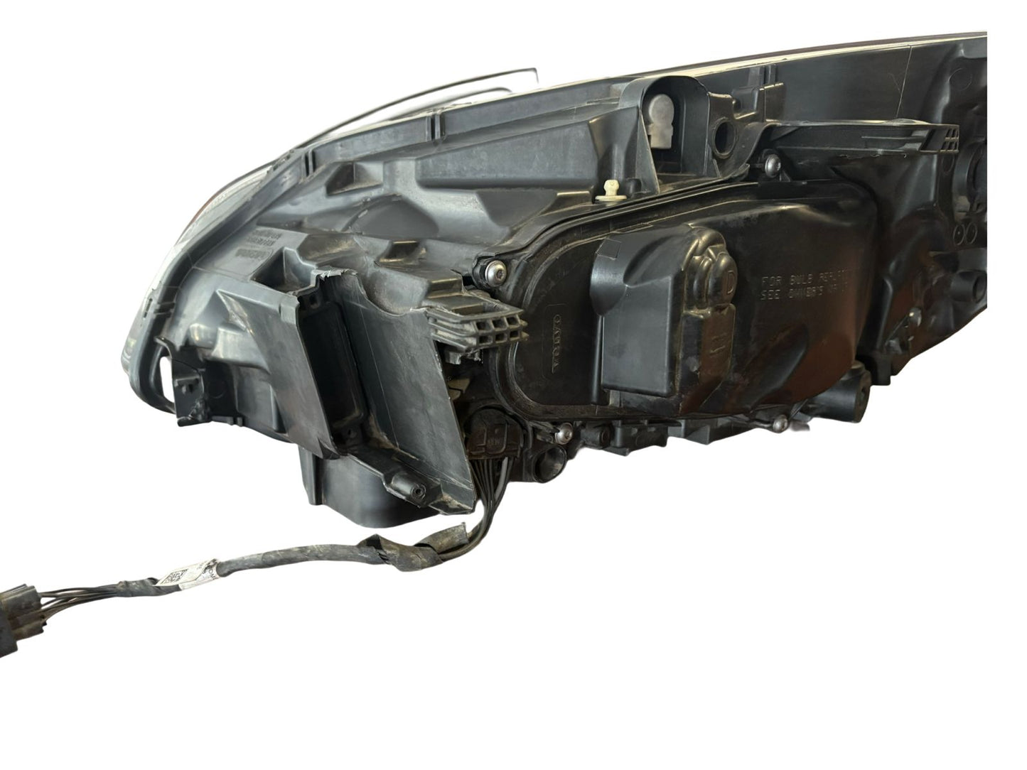 OPTICO VOLVO DELANTERO RH XC60