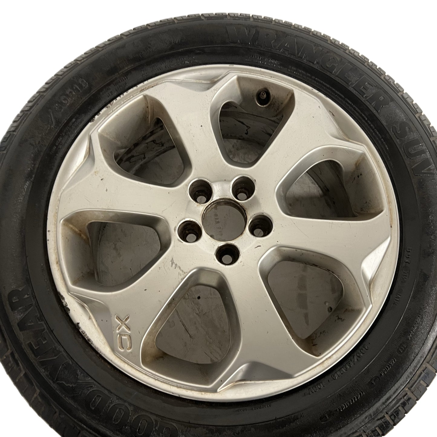 LLANTA VOLVO ARO 18. 31200371 X2