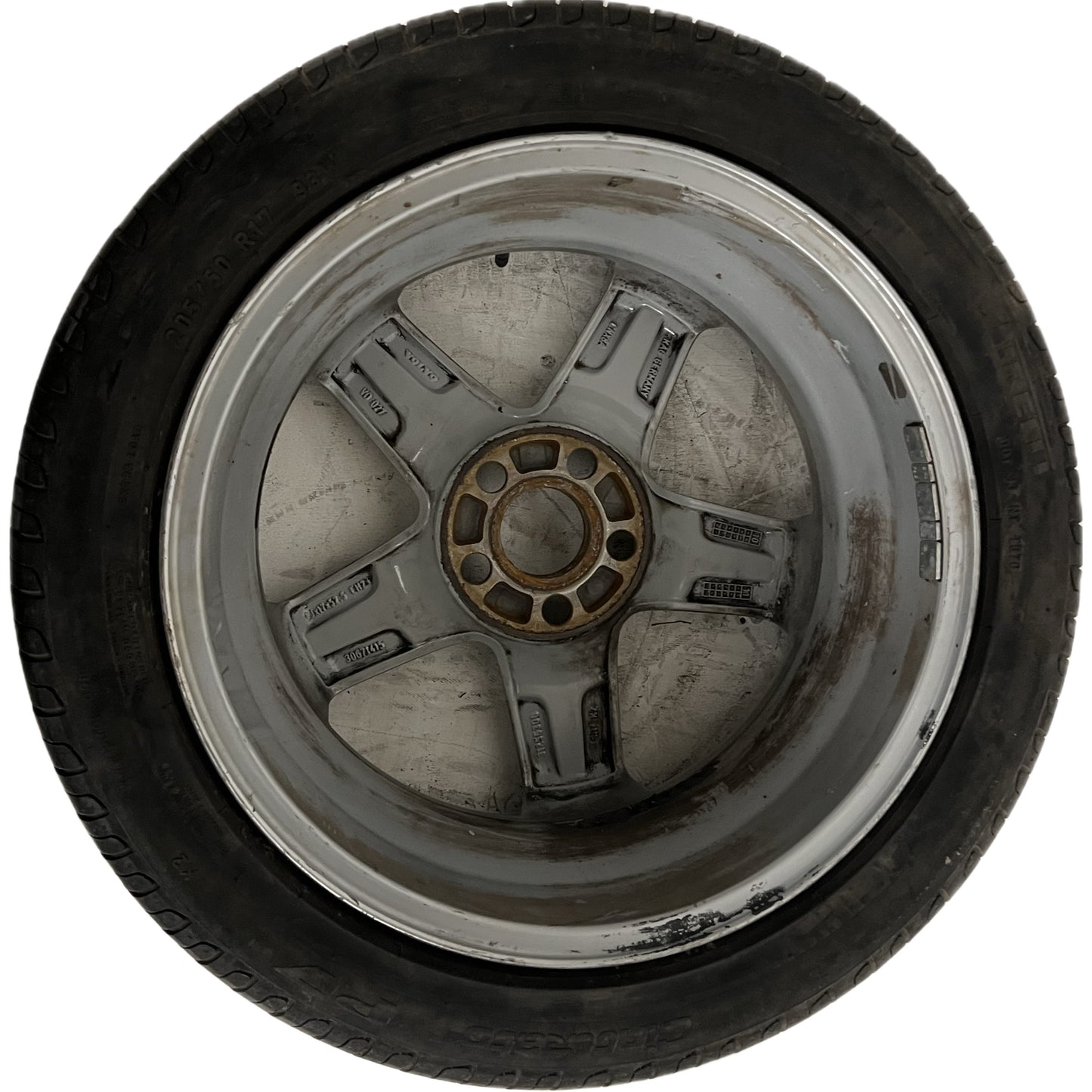 LLANTA VOLVO ARO 17 31255308 - PCR AUTOMOTRIZ