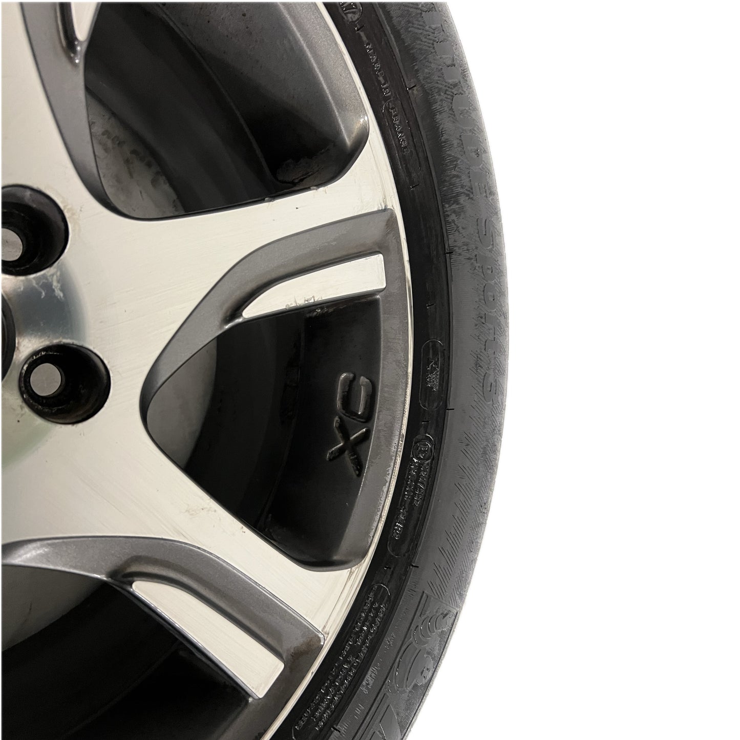 LLANTA VOLVO ARO 18. 31280139