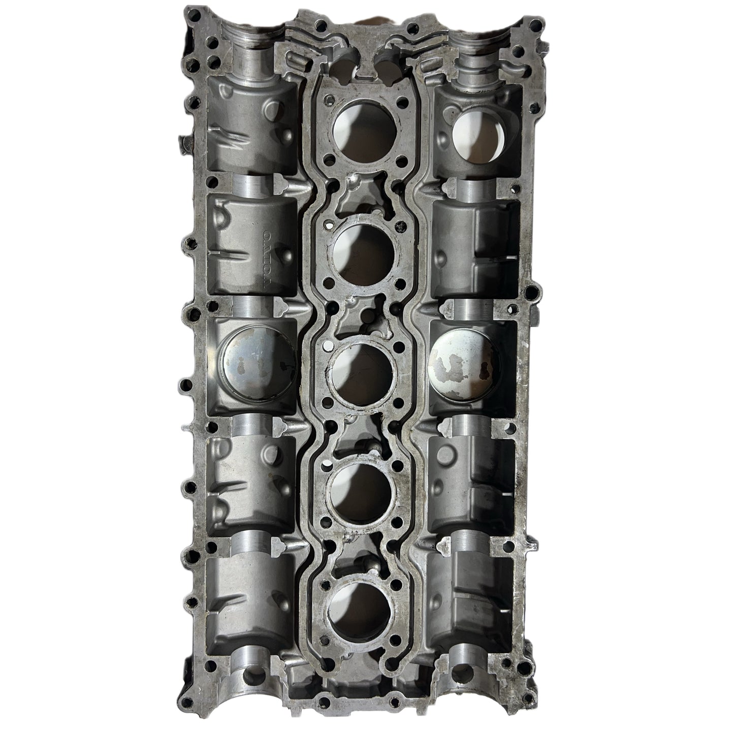 TAPA DE VALVULA VOLVO 8642291