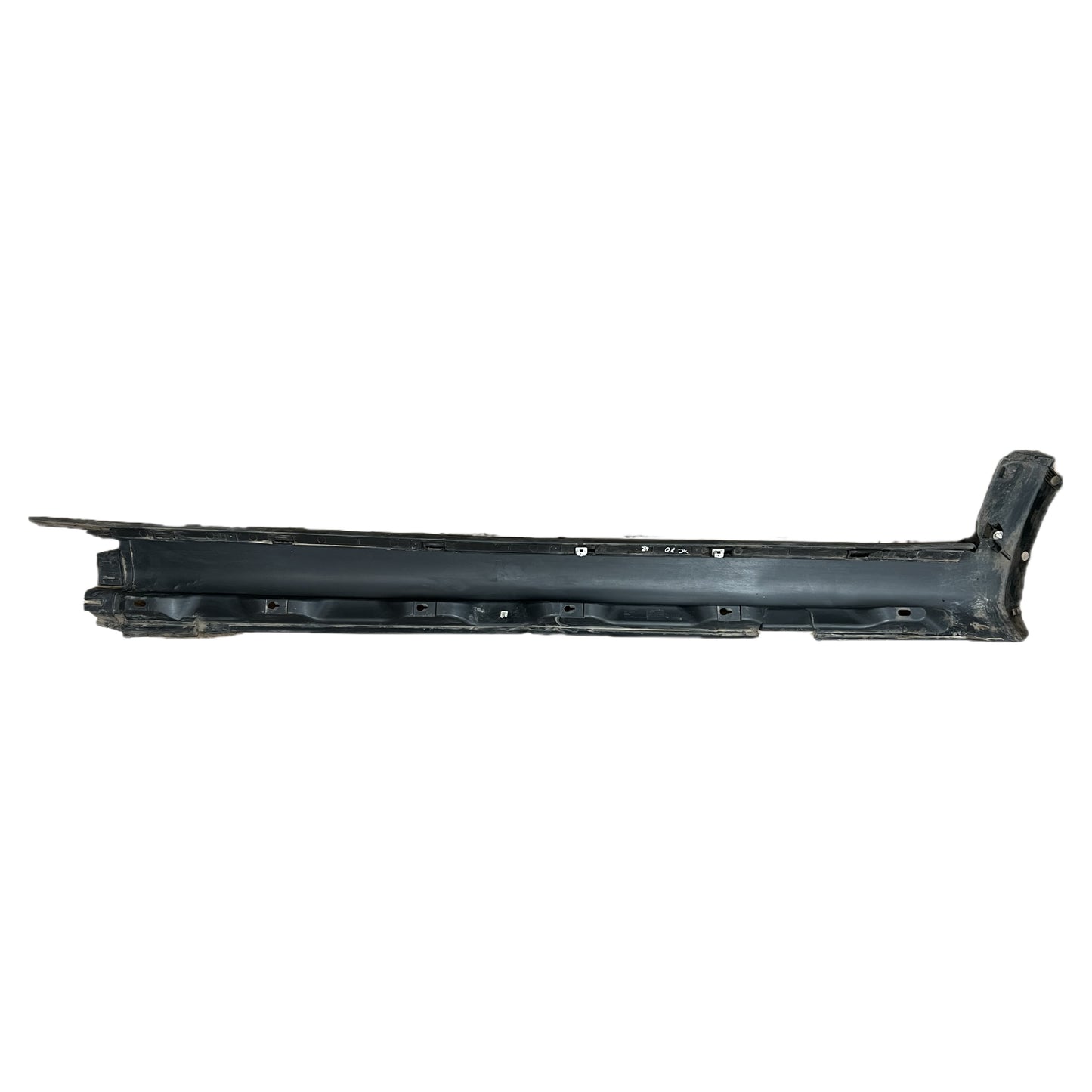 FALDON LATERAL VOLVO 30763661 RH - PCR AUTOMOTRIZ