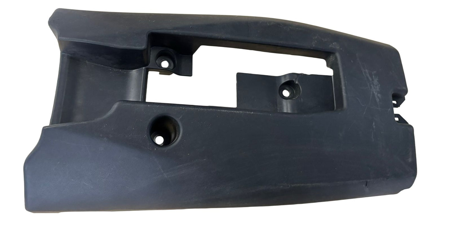 CUBIERTA DE COLUMNA DE DIRECCION V40 1303815 - PCR AUTOMOTRIZ