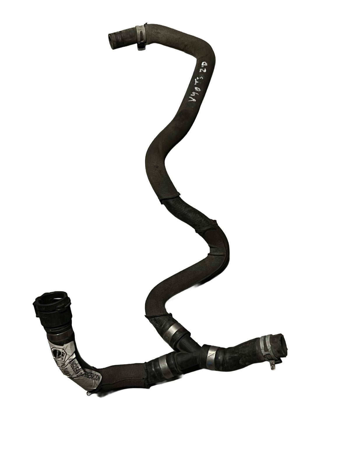 MANGUERA DE REFRIGERACION VOLVO 31368076