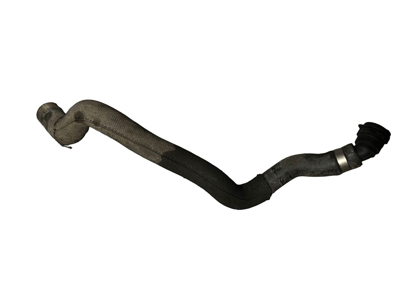 MANGUERA DE REFRIGERACION VOLVO 31368660 - PCR AUTOMOTRIZ