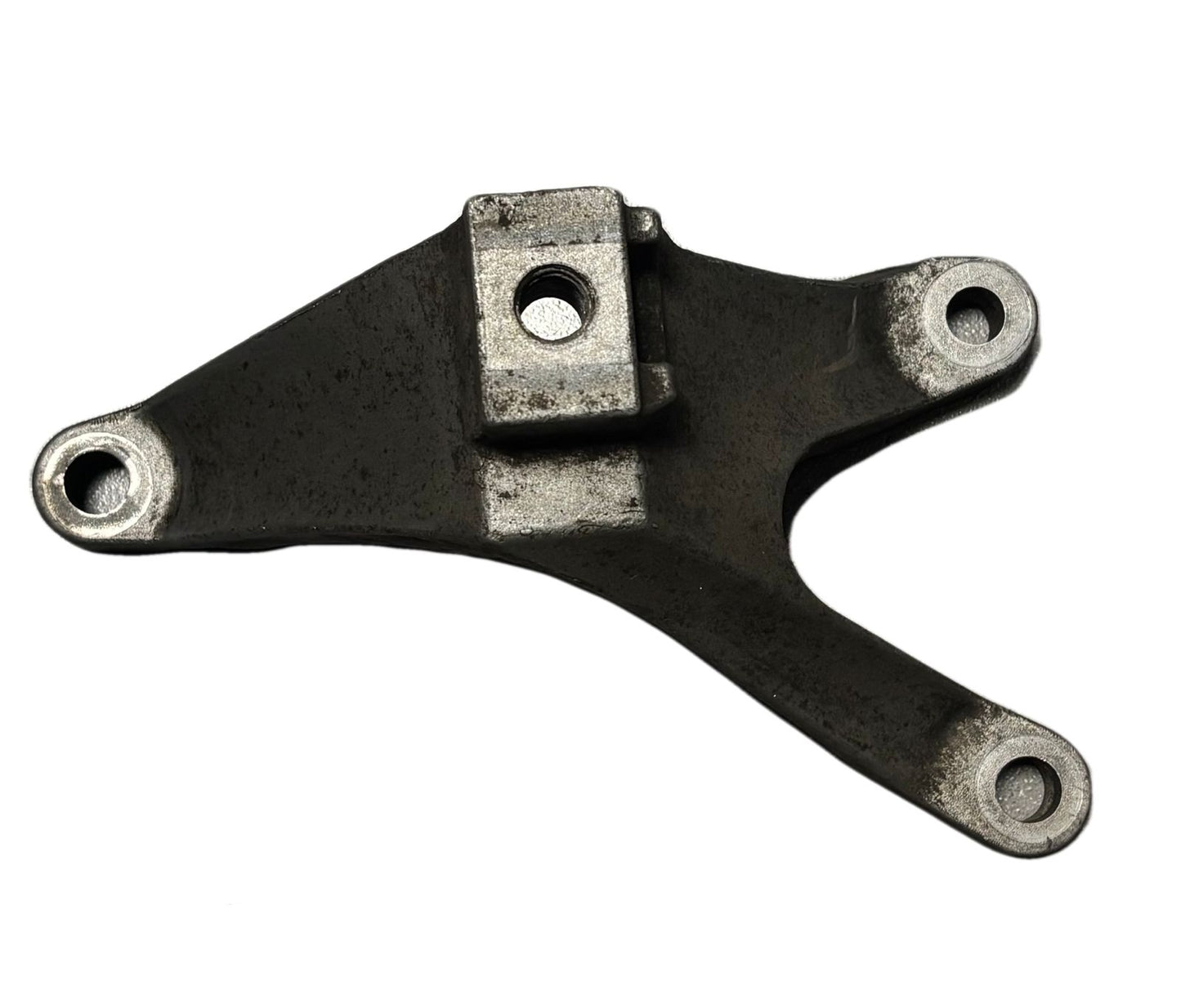 SOPORTE DE CAJA DE CAMBIOS 3M517M125 - PCR AUTOMOTRIZ
