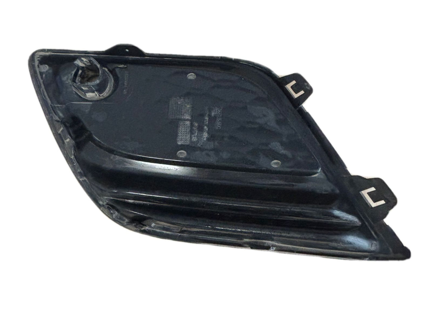 CUBIERTA NEBLINERO XC60 LH 31290661 - PCR AUTOMOTRIZ