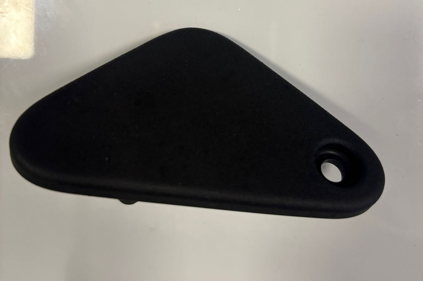 FIJA RADIADOR IZQUIERDO VOLVO  30723366