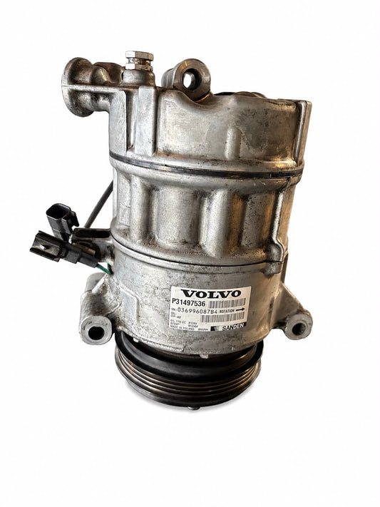 COMPRESOR AIRE ACONDICIONADO VOLVO D3 D4 D5 2.4 | S60 V60 S80 V70 XC60 XC70 - PCR AUTOMOTRIZ