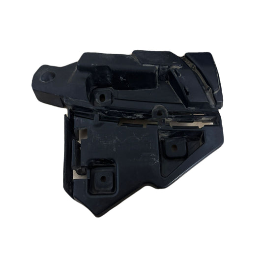 SOPORTE DE PARACHOQUES C30 LH DELANTERO 31214884 - PCR AUTOMOTRIZ