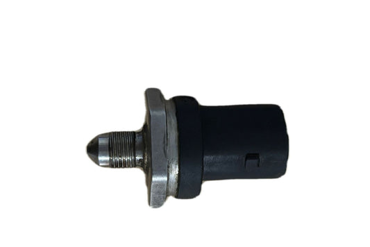 Sensor presión combustible AG9E9F972AA - PCR AUTOMOTRIZ