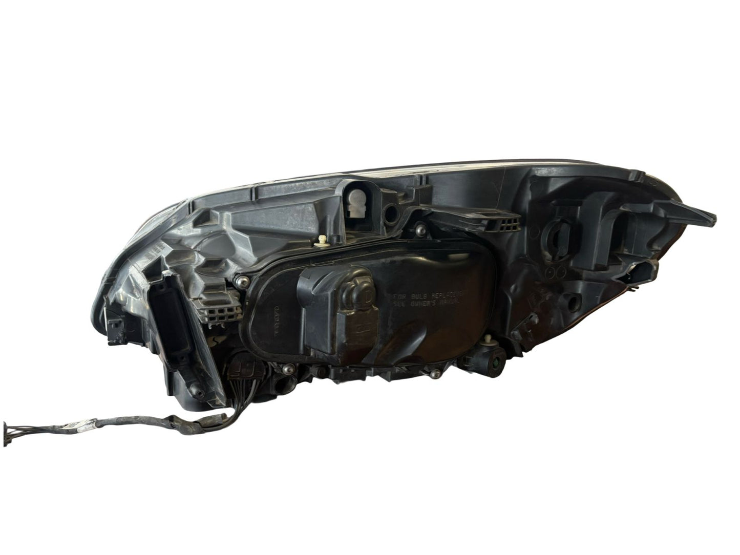 OPTICO VOLVO DELANTERO RH XC60