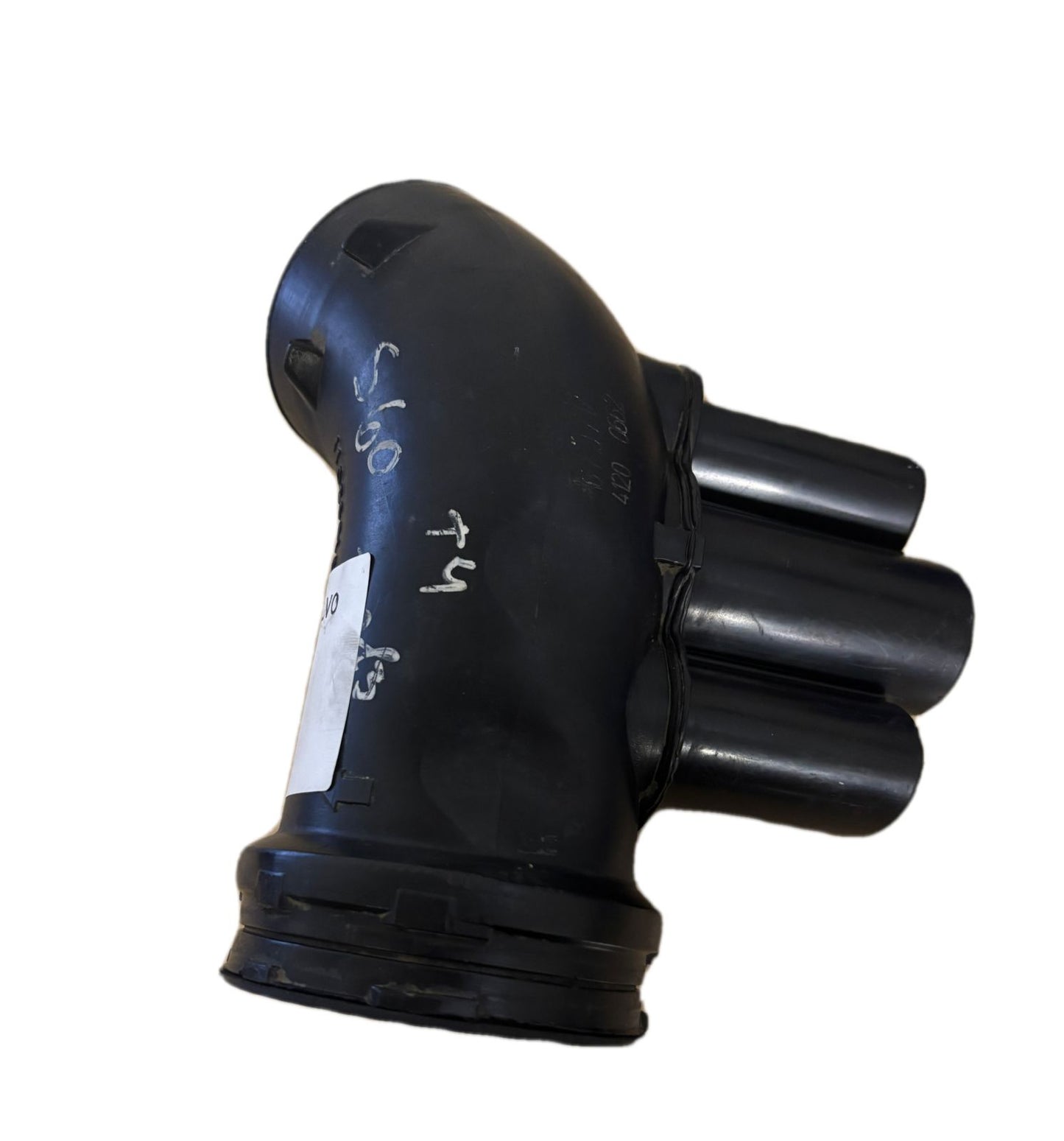 CONDUCTO DE AIRE VOLVO    1102601S01 - PCR AUTOMOTRIZ