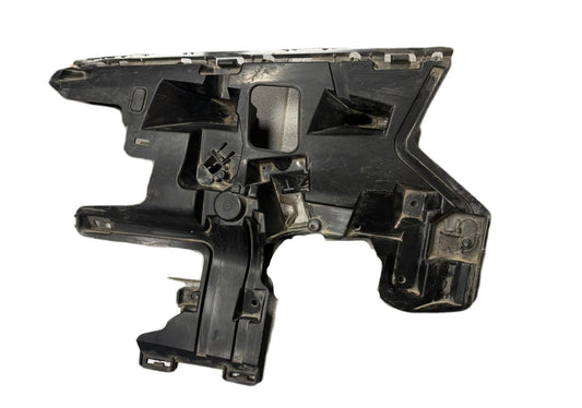 SOPORTE DE PARACHOQUES V40 LH DELANTERO 31347089 - PCR AUTOMOTRIZ
