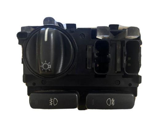 INTERRUPTOR DE LUCES S60 30739312 - PCR AUTOMOTRIZ