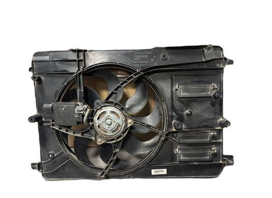 ELECTROVENTILADOR VOLVO 31686809 - PCR AUTOMOTRIZ