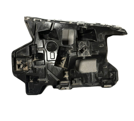 SOPORTE DE PARACHOQUES V40 RH DELANTERO 31283741 - PCR AUTOMOTRIZ