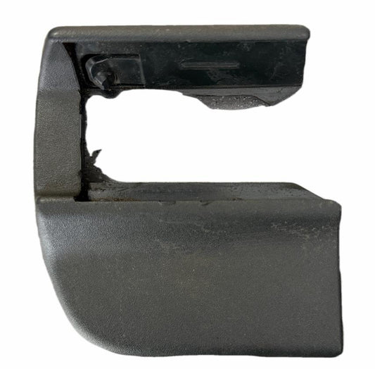 CUBIERTA DE RIEL DE ASIENTO DELANTERO 08629853