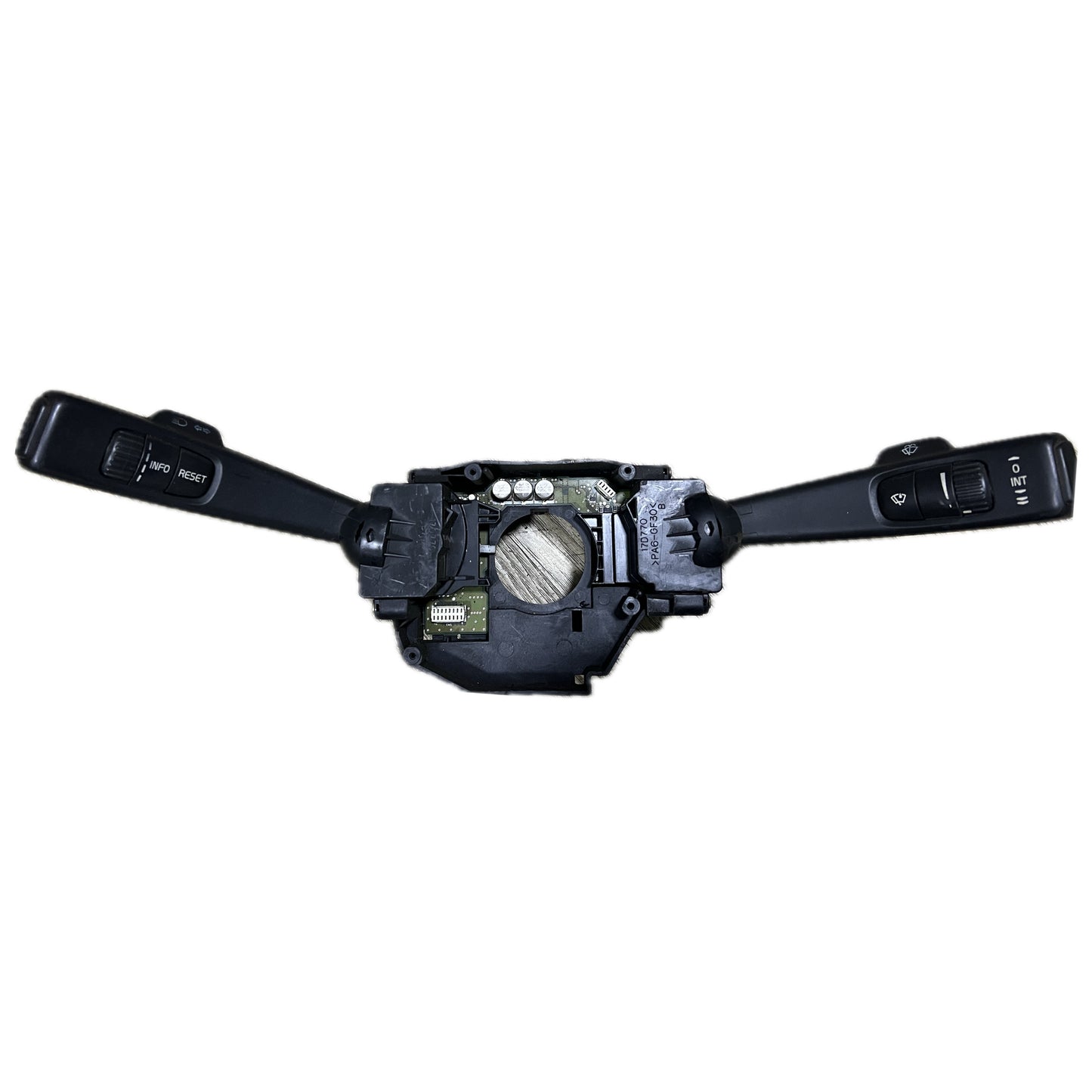 MANDO DE MULTIFUNCION VOLVO  30710409