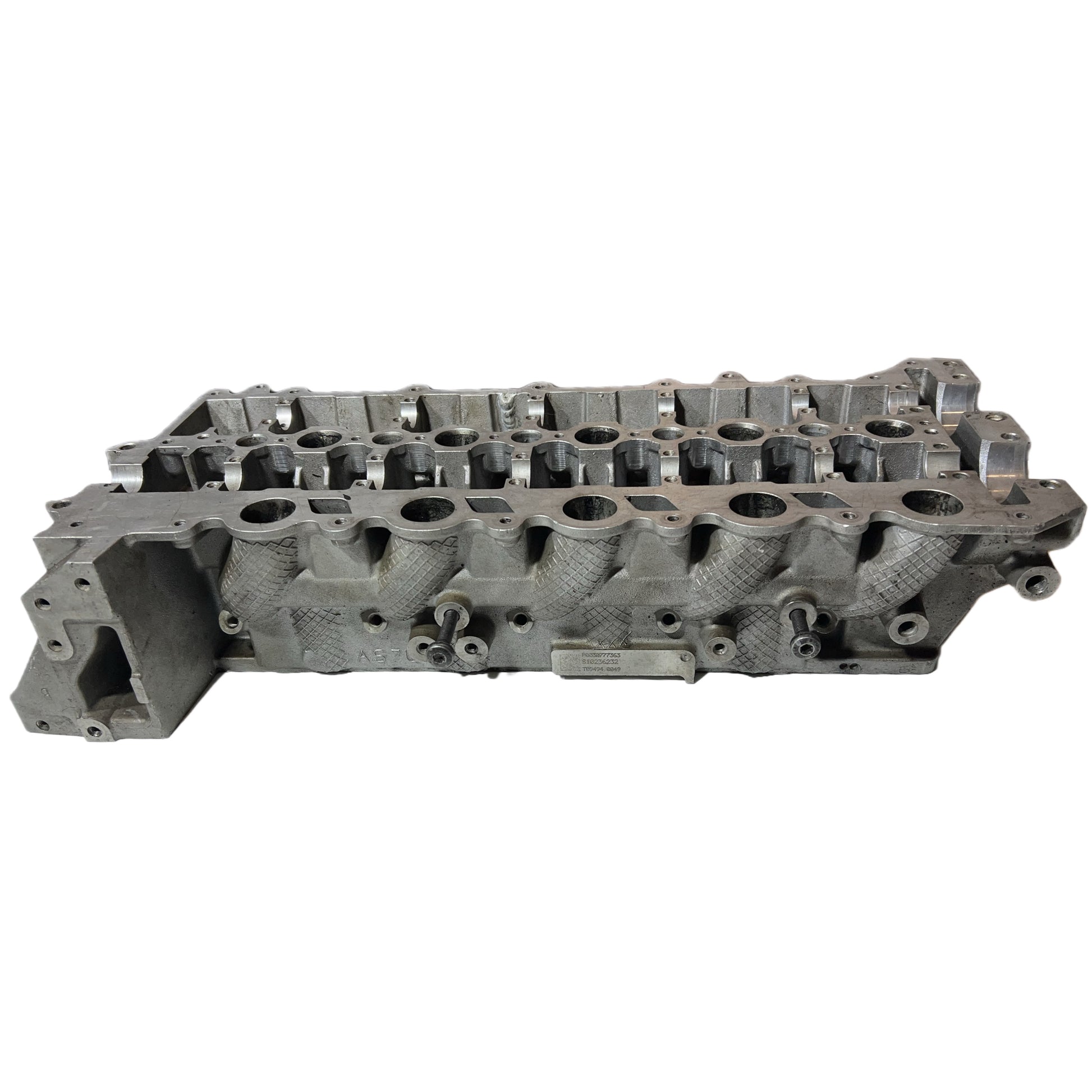 CULATA VOLVO 30777365 - PCR AUTOMOTRIZ