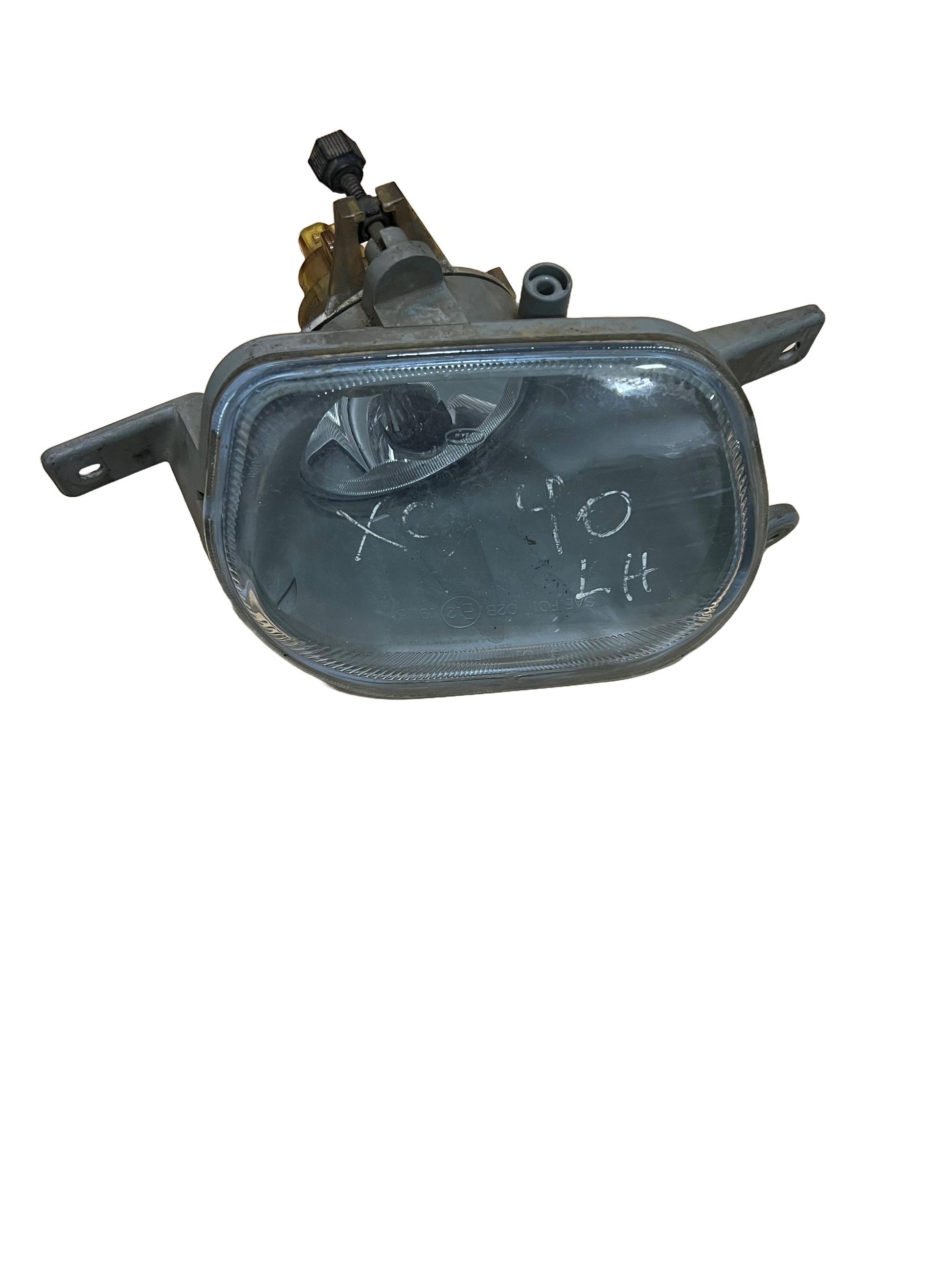 NEBLINERO VOLVO LH 31111182 E19 - PCR AUTOMOTRIZ