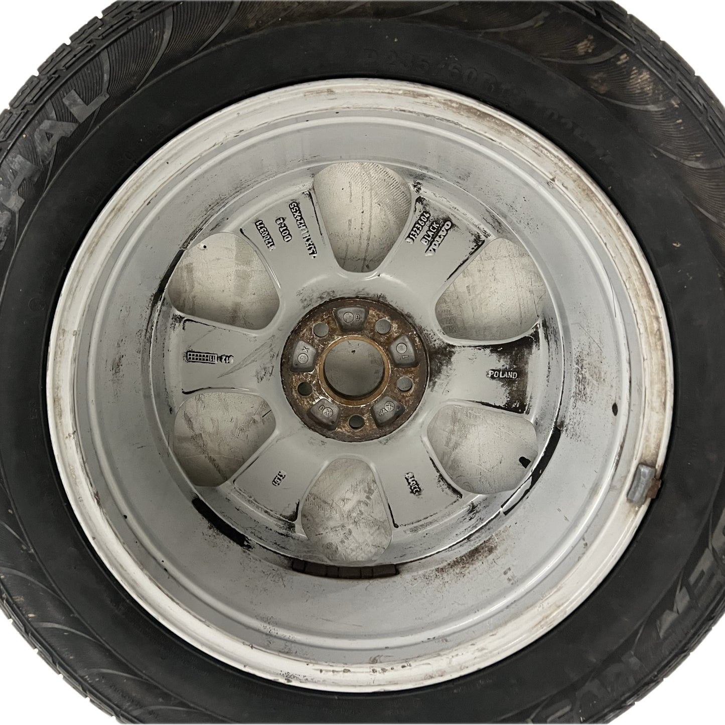 LLANTA VOLVO ARO 18. 31200371