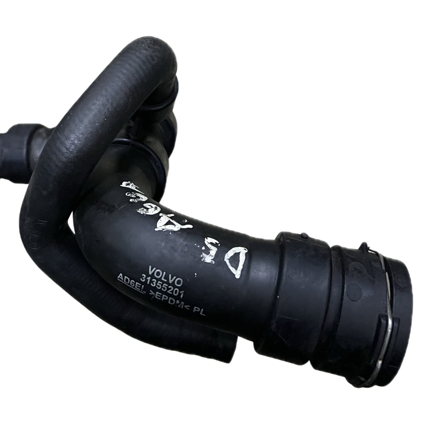 MANGUERA DE REFRIGERACION VOLVO 31355201