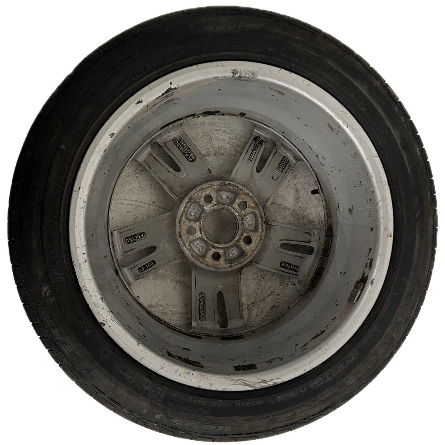 LLANTA VOLVO ARO 17.  31381412