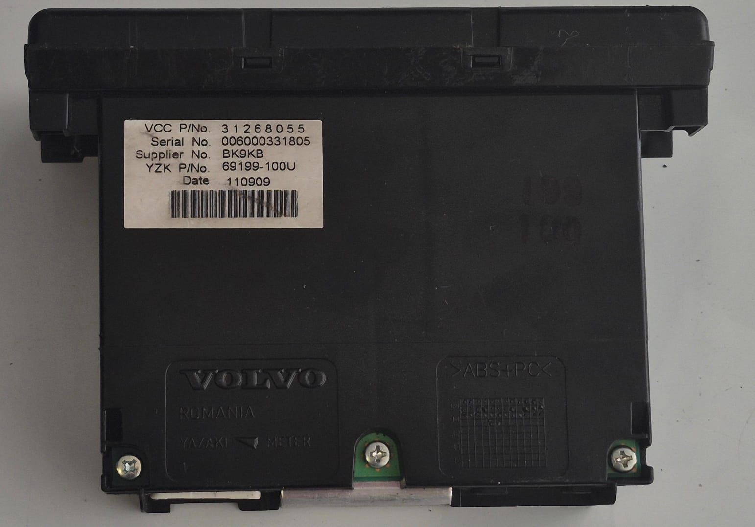 RADIO VOLVO 31268055 - PCR AUTOMOTRIZ