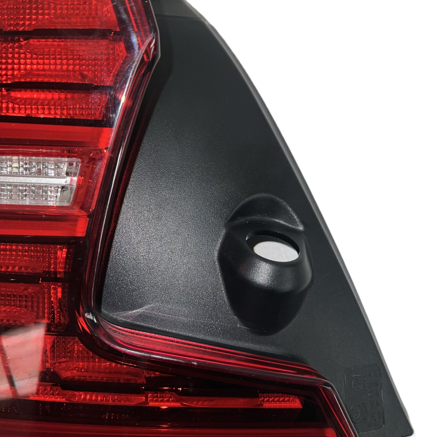 FOCO TRASERO IZQUIERDO VOLVO S60 2020 - 2024  A045591