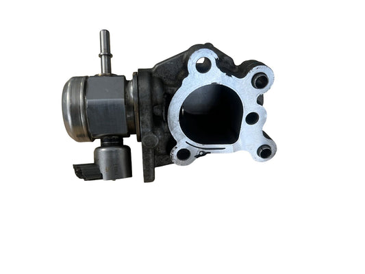 Bomba de Alta Presión Volvo OEM  2003357811 Usada (Copia) (Copia) (Copia) (Copia)