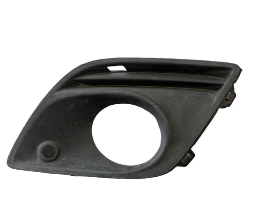 CUBIERTA NEBLINERO XC60  LH 30763417 - PCR AUTOMOTRIZ