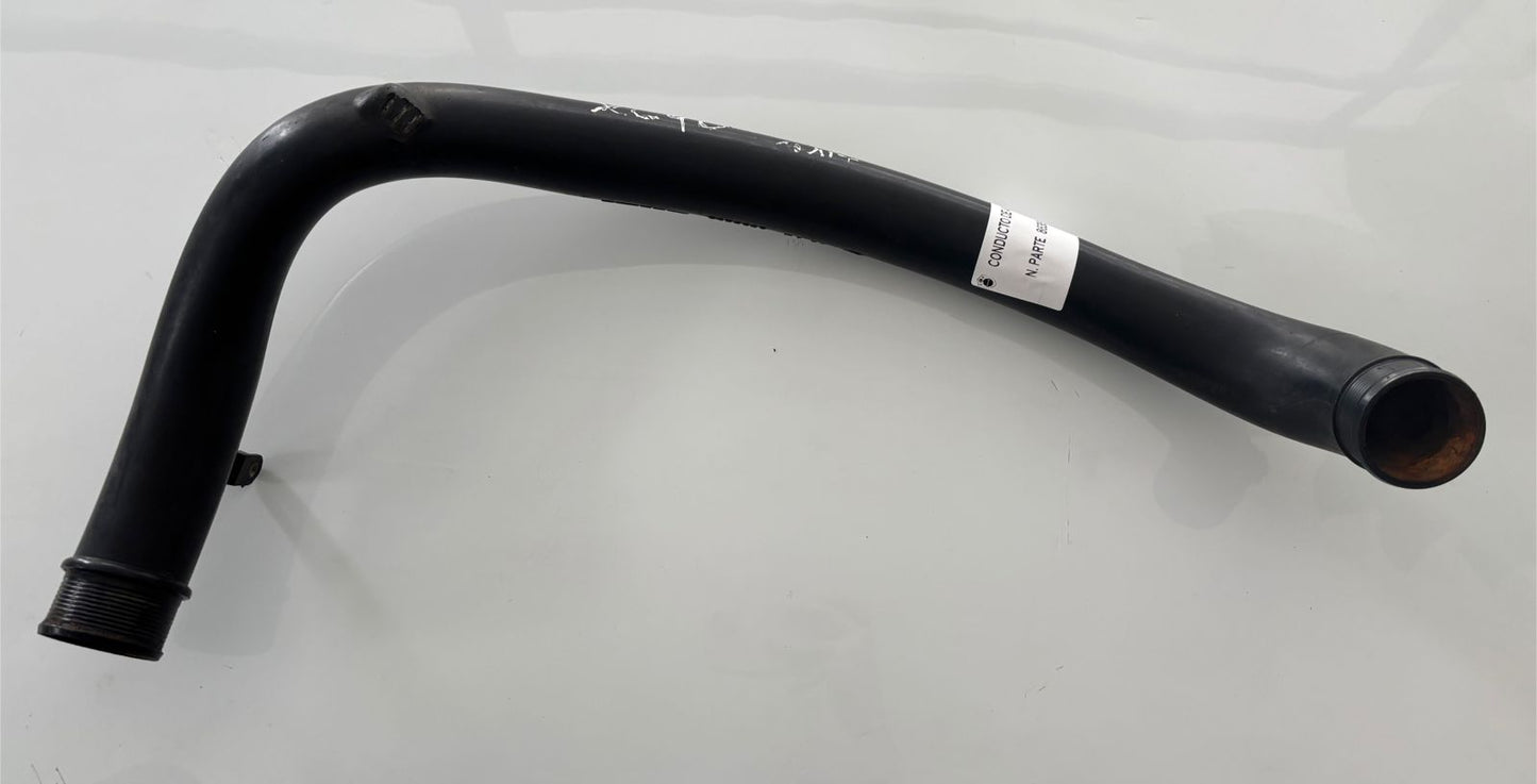 CONDUCTO DE AIRE VOLVO  8638967