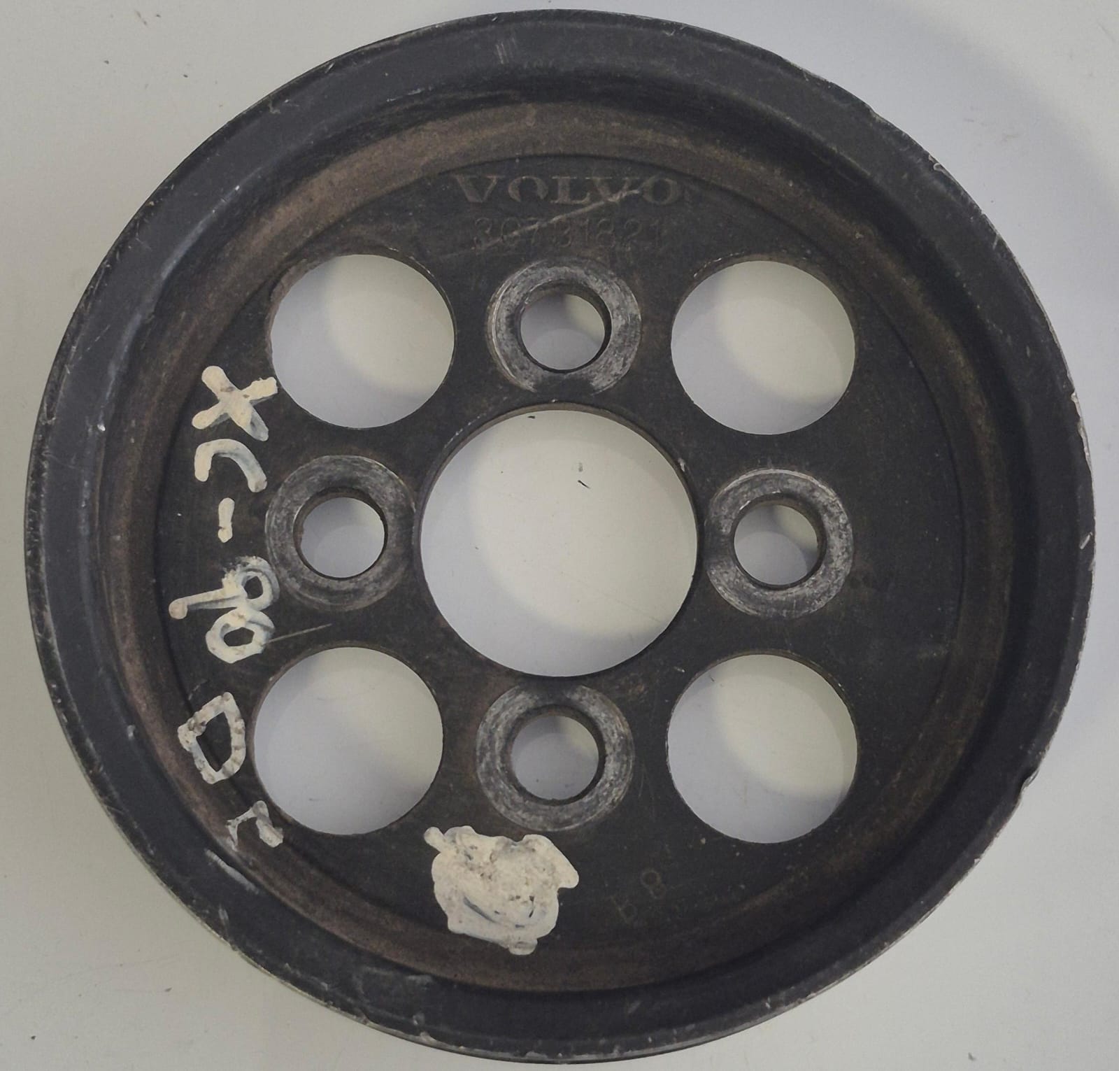 POLEA DE BOMBA DE DIRECCIÒN 30731821 - PCR AUTOMOTRIZ