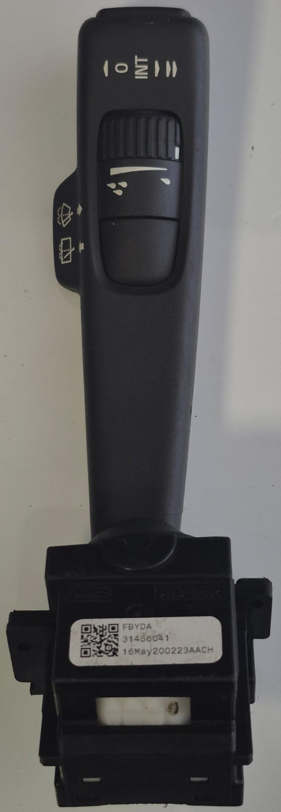 INTERRUPTOR LIMPIA PARA BRISAS  V40/S60/XC60/V70/XC70  31456041