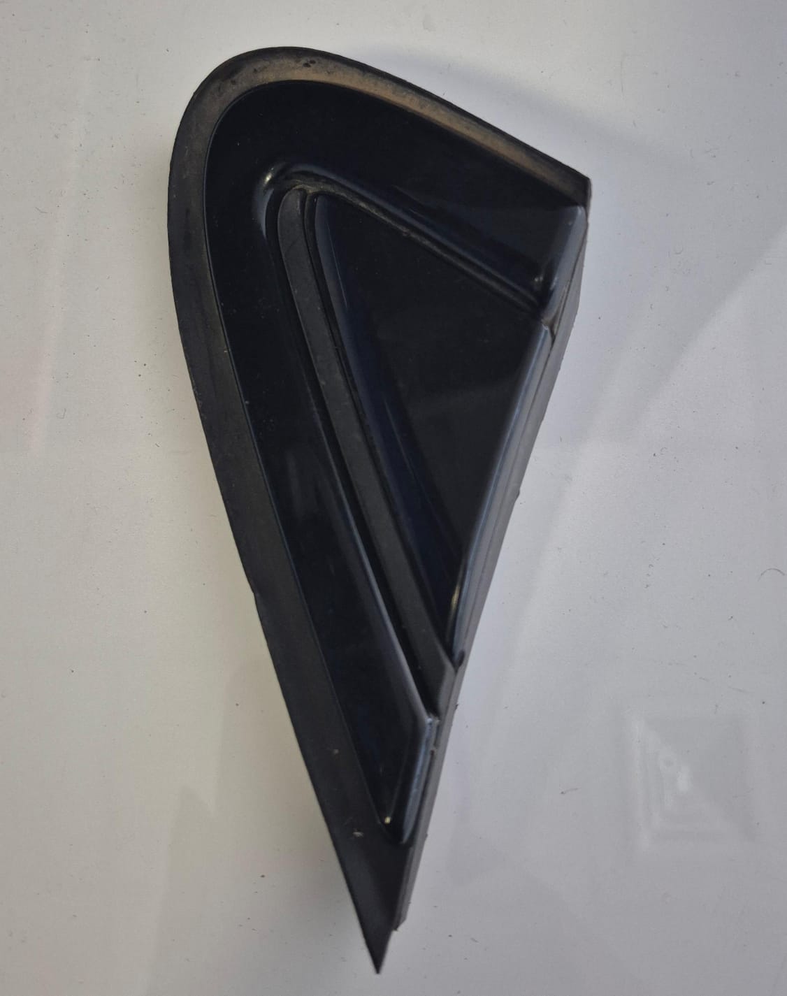 MOLDURA DE RETROVISOR V40   31416474 - PCR AUTOMOTRIZ
