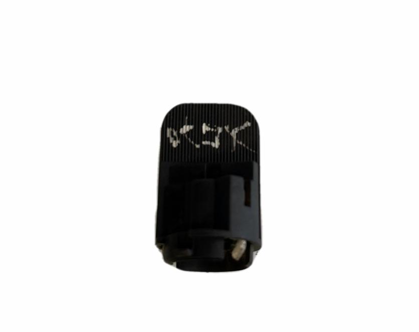 PORTA BOMBILLA TRASERA     V70/XC70   9482288