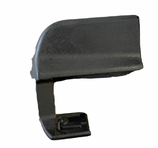 CUBIERTA DE RIEL DE ASIENTO DELANTERO 08629854