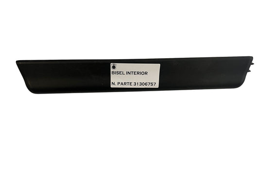 BISEL INTERIOR LH 31306757 - PCR AUTOMOTRIZ