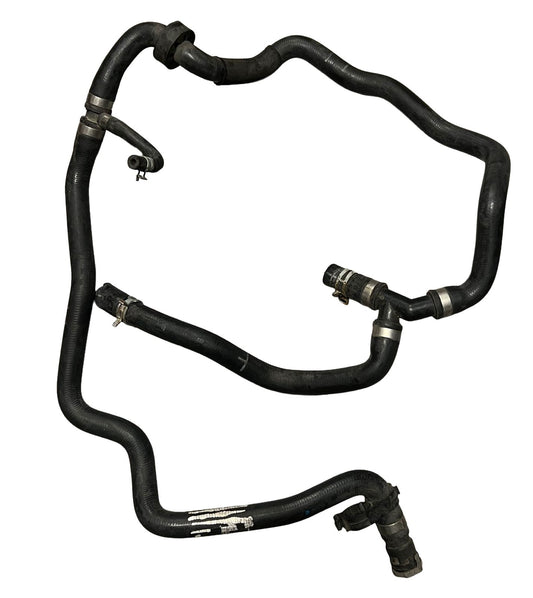 MANGUERA DE REFRIGERACION VOLVO   8M618274BB