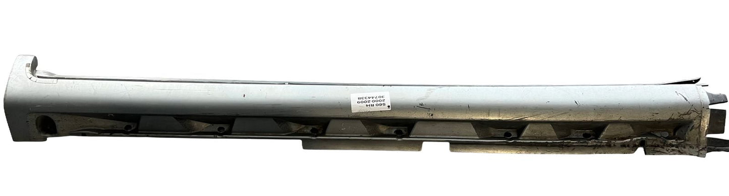 FALDON LATERAL VOLVO  30744338 RH