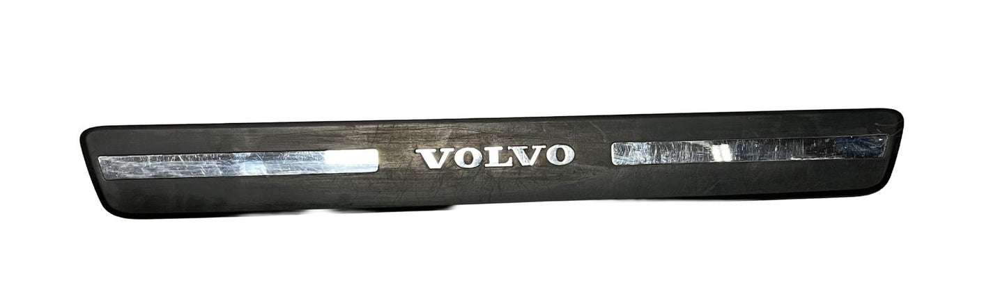 MOLDURA DE UMBRAL DE PUERTA VOLVO  31349002