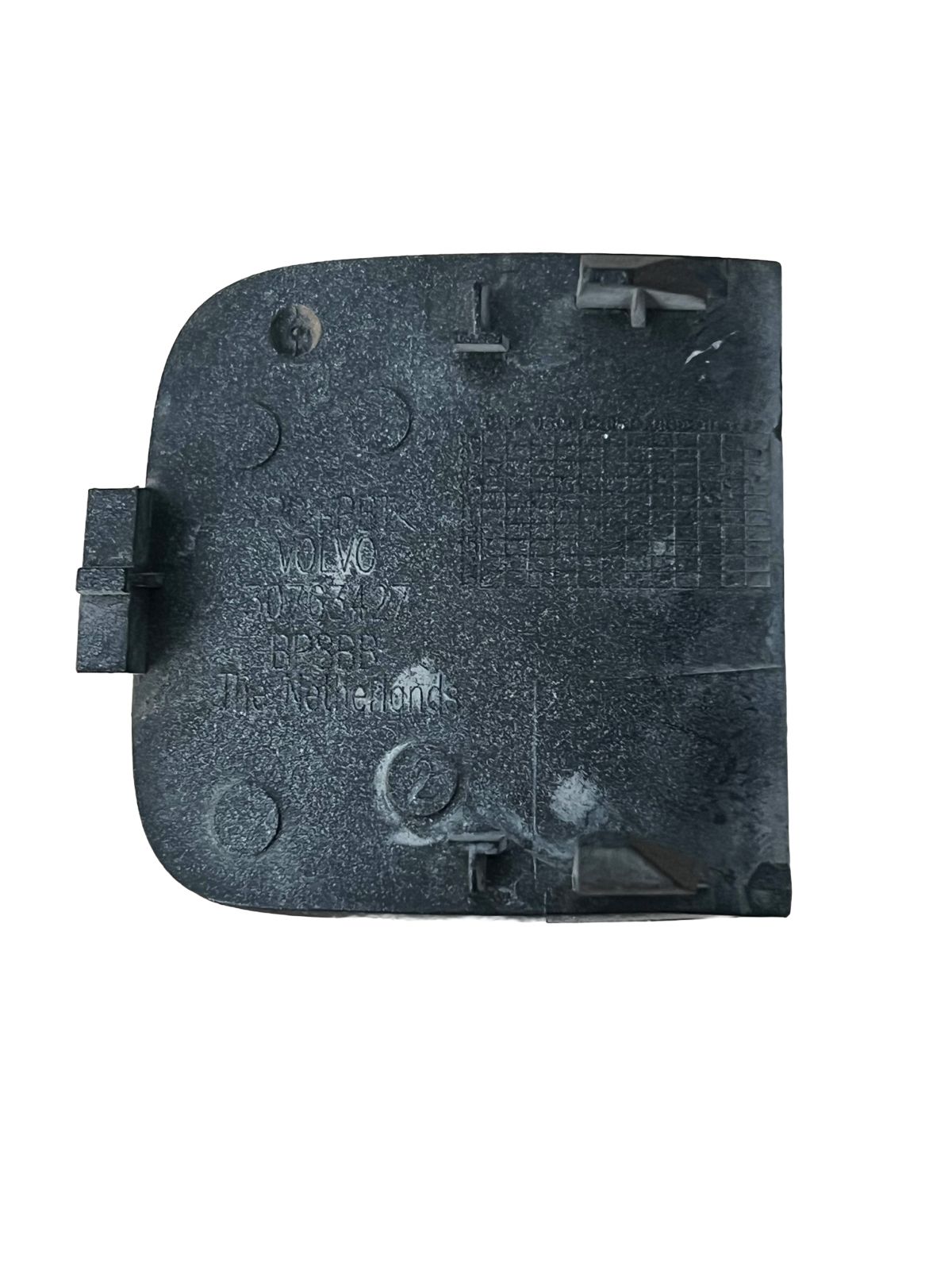 TAPA PARACHOQUES TRASERO VOLVO 30763427