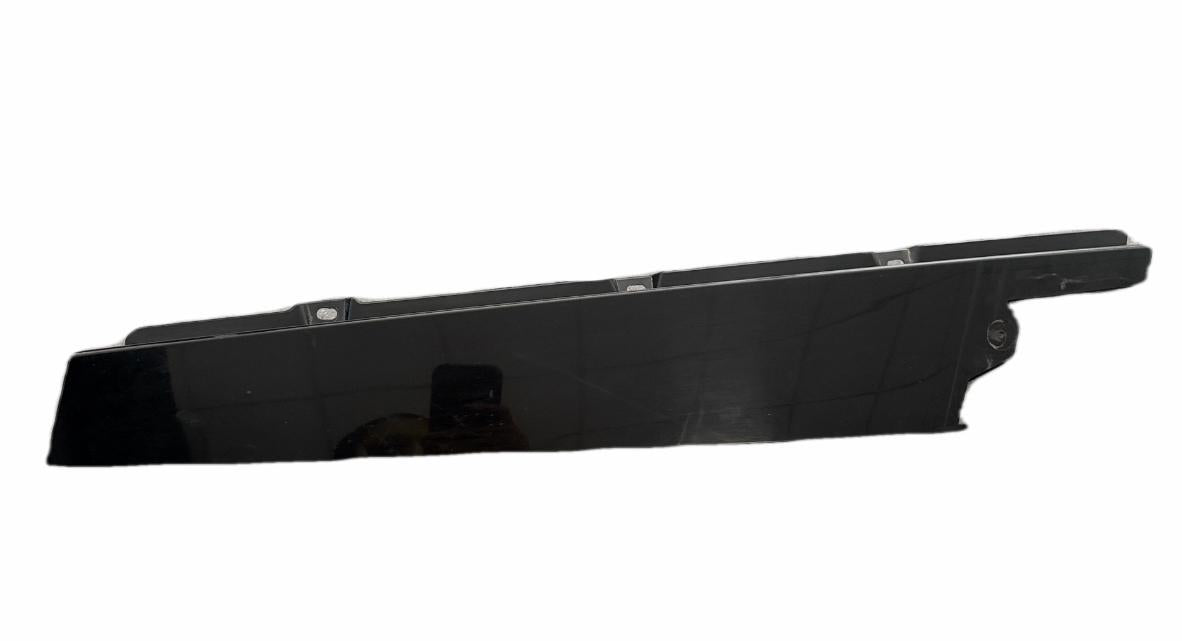 MOLDURA DE PUERTA DELANTERA DERECHA 31463560